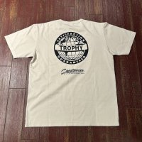 トロフィークロージング　アースロゴプリントＴシャツ　ＴＲ２５ＳＳ－２０４