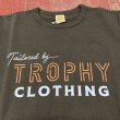 画像2: トロフィークロージング　テーラードロゴプリントＴシャツ　ＴＲ２５ＳＳ－２０５ (2)